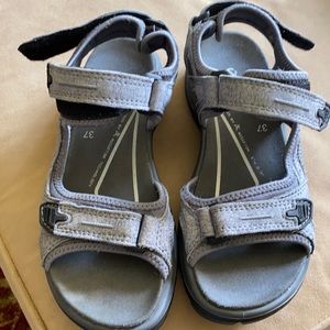 Ecco Women’s Yucatán Sandals